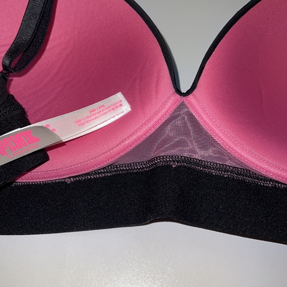 VS Pink Wear Everywhere Wireless Push up Bra - Picture 3 of 4